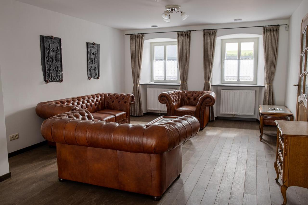Postrelais Ardennes "Vintage" Apartment Oudler Exterior photo